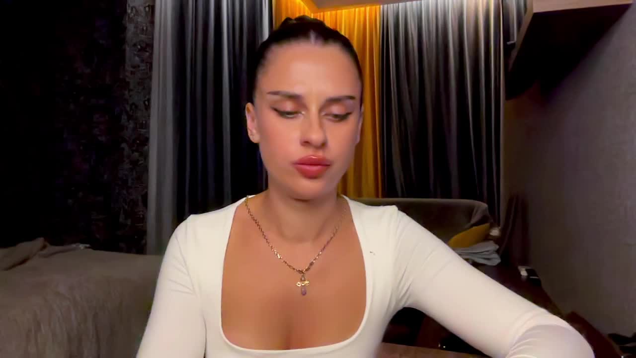 TatiUA Live Sex October 2, 2025