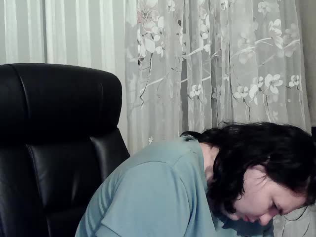 HollyXEva Live Sex December 13, 2025