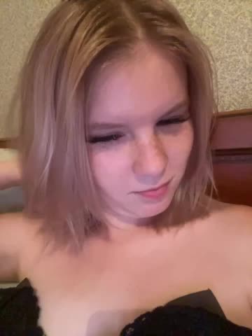 Amelia2004 Live Sex December 13, 2025