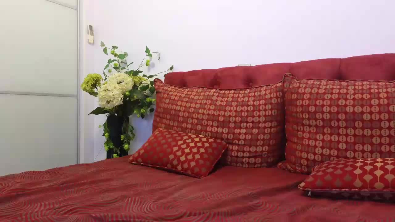 maddalena Live Sex December 14, 2025