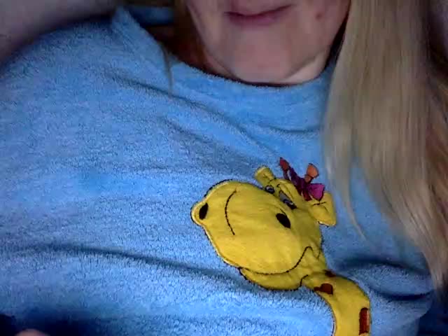 BlondyVio Live Sex December 13, 2025