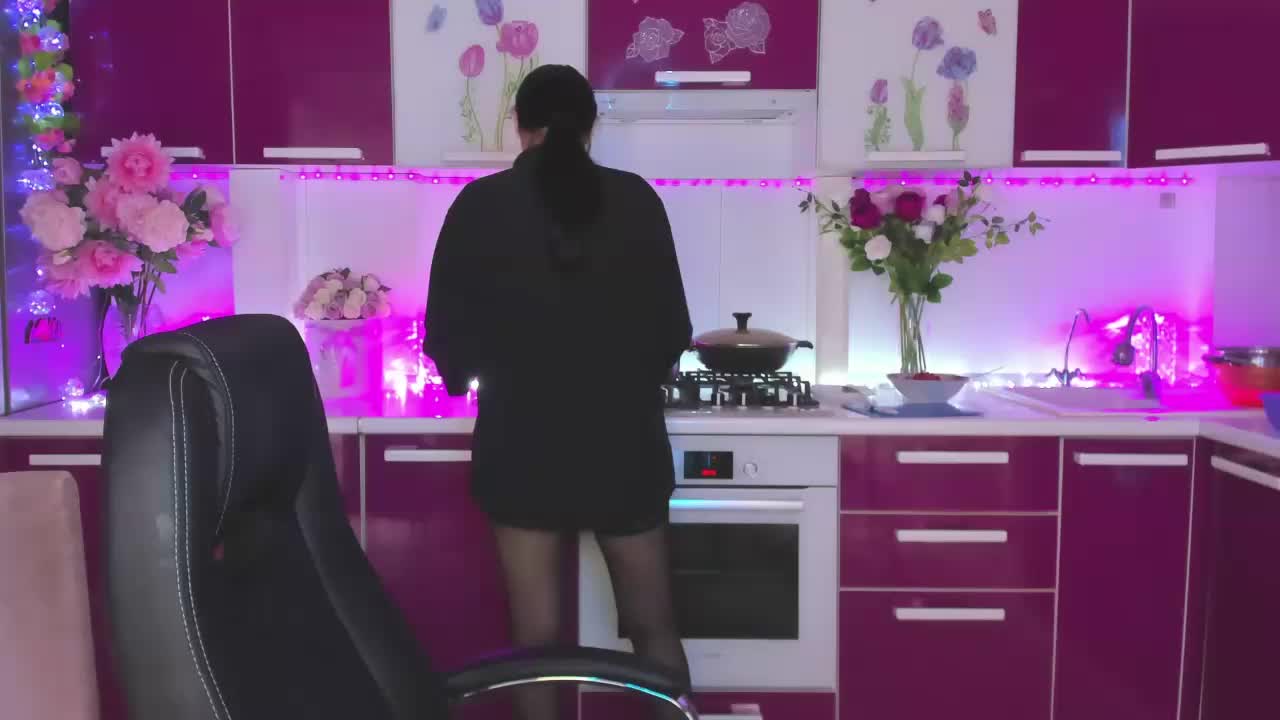 Olivija2020 Live Sex December 17, 2025