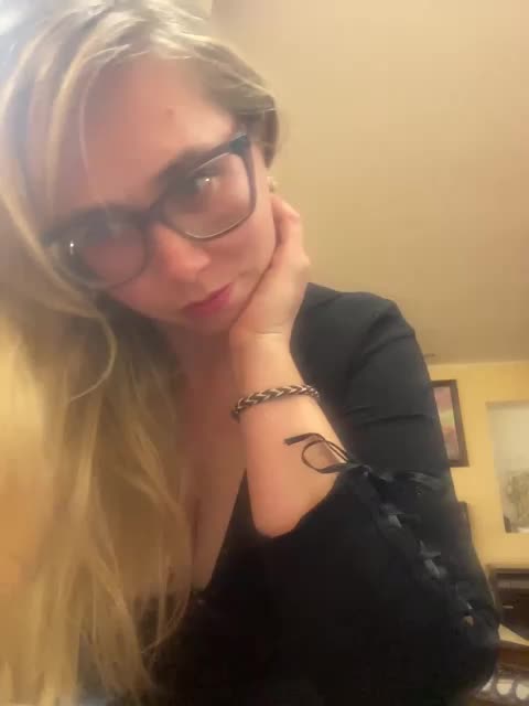 Elegant00Girl Live Sex December 13, 2025