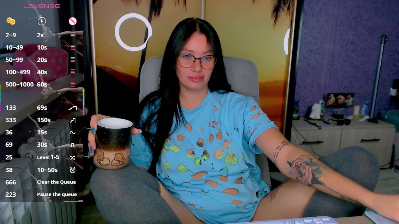 goldenwitchx Live Sex December 17, 2025