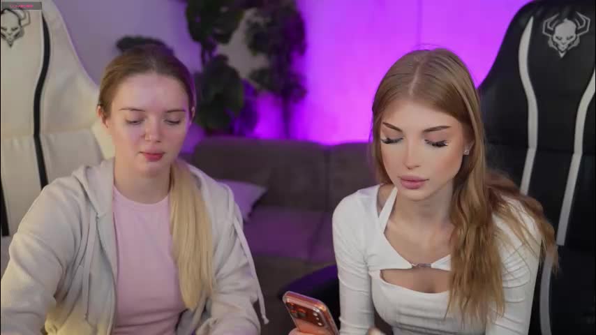 kira0541 Live Sex December 19, 2025