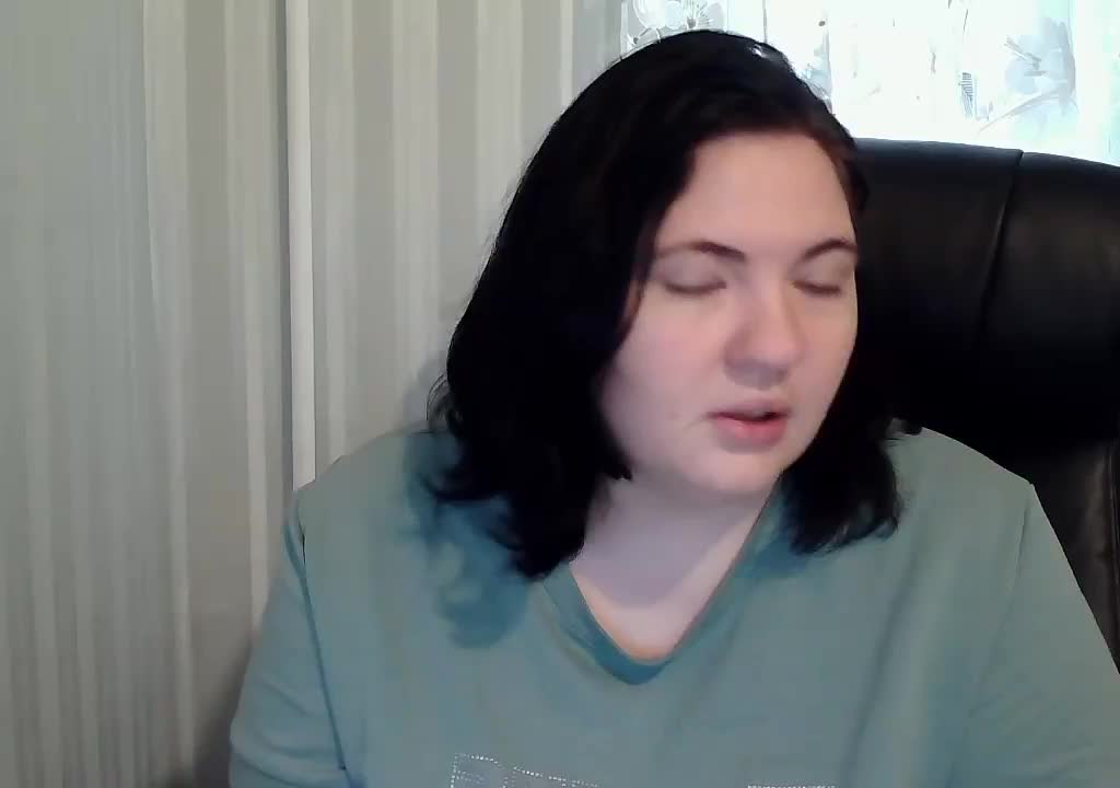 XLisaBlueX Live Sex December 17, 2025