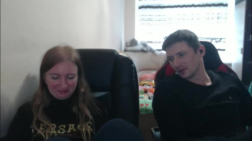 jenisandpeter Live Sex December 19, 2025