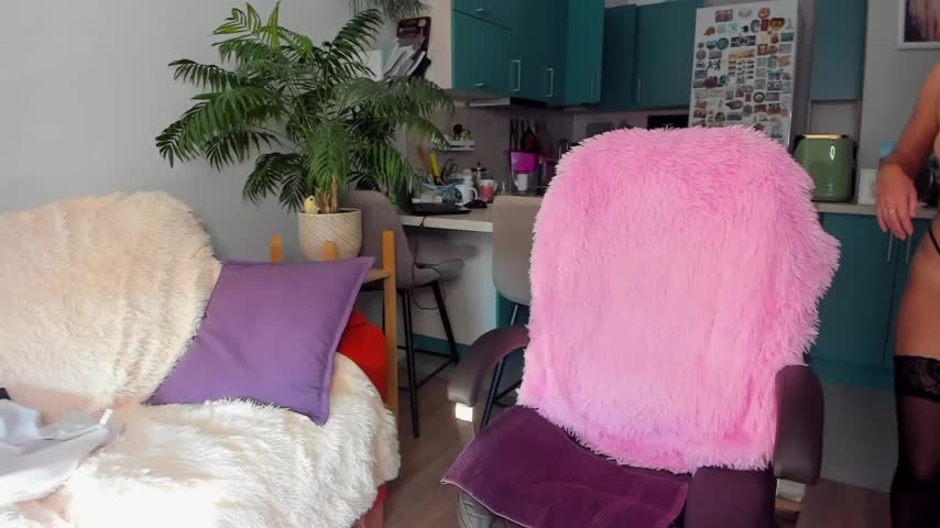 ChristinaGlory Live Sex December 13, 2025