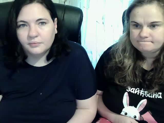 HollyXEva Live Sex December 13, 2025