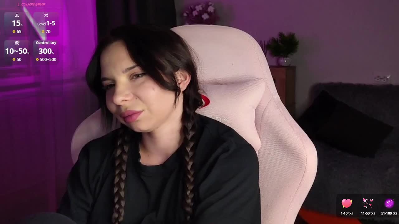 Lady-shy Live Sex December 13, 2025