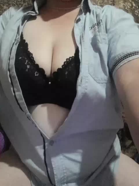 Iriska2025 Live Sex December 13, 2025