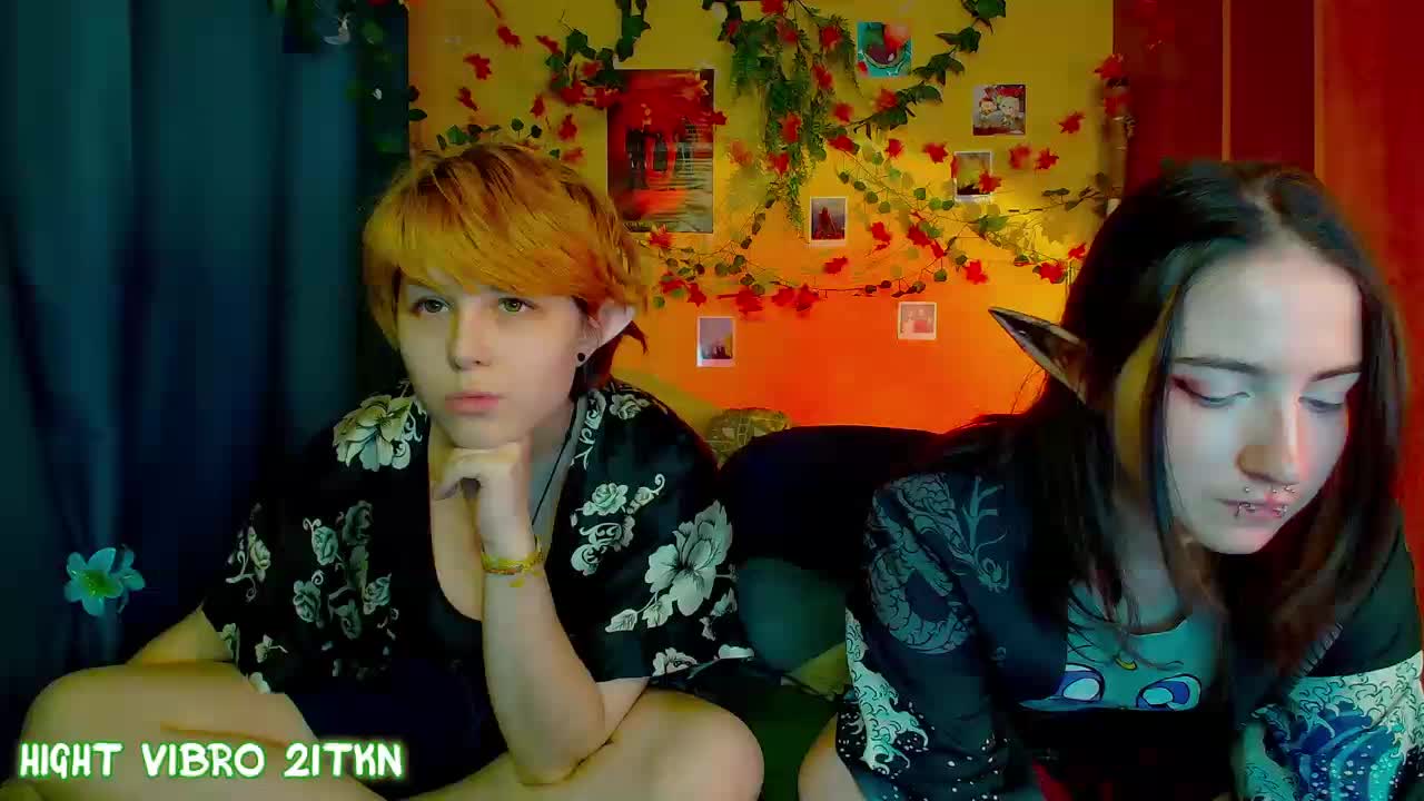 Tricky_Kitsune Live Sex December 17, 2025