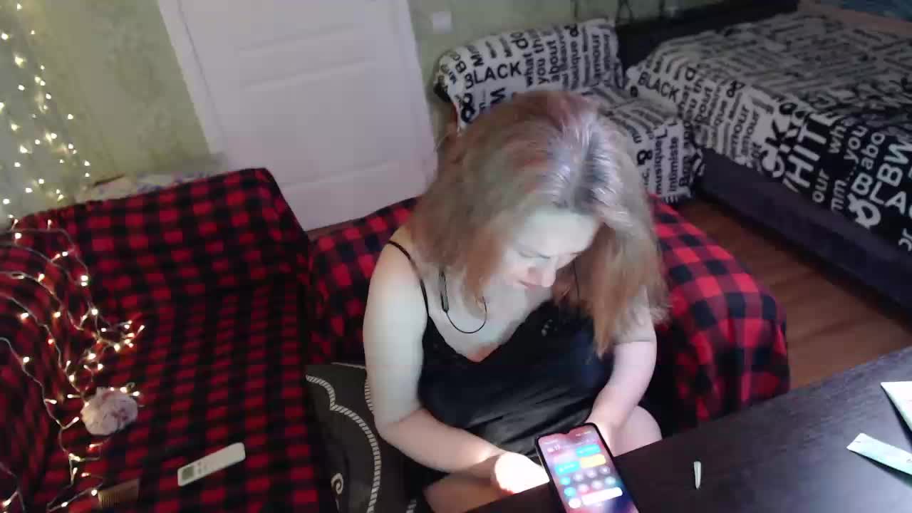 MeganIris Live Sex December 18, 2025