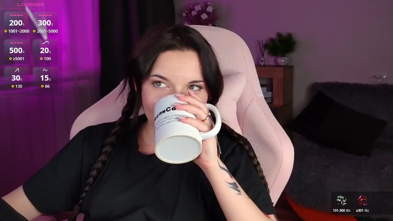 Lady-shy Live Sex December 13, 2025