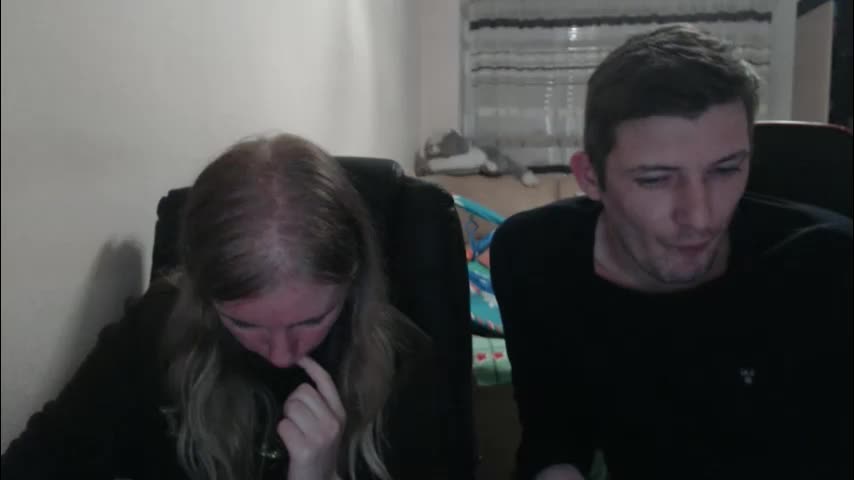 jenisandpeter Live Sex December 19, 2025