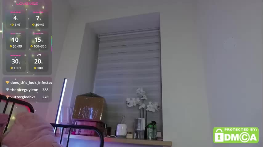 roxxxie_reid Live Sex December 13, 2025