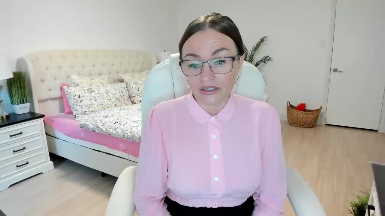 -Michelle- Live Sex December 14, 2025