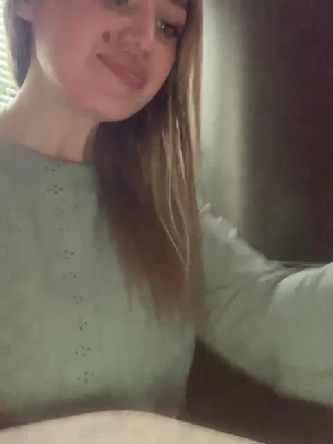 Polichkaaaa Live Sex 2025.10.03