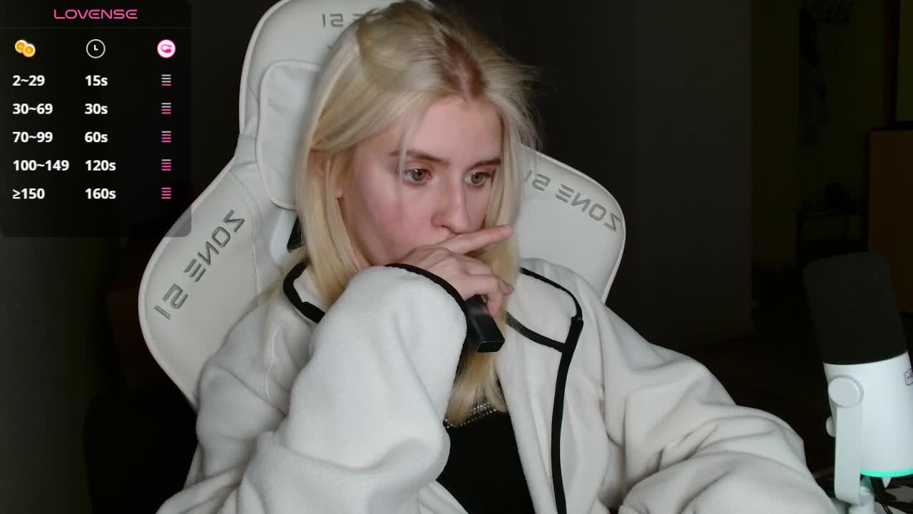 Helga_Pataki Live Sex December 13, 2025
