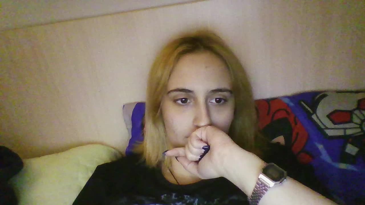 Hotredhead01 Live Sex December 14, 2025