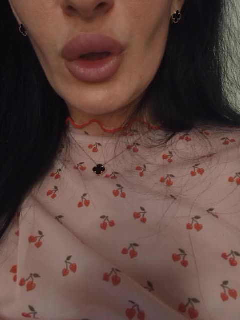 Black_chick Live Sex December 18, 2025