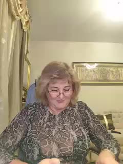 KarinkaSweet Live Sex December 17, 2025