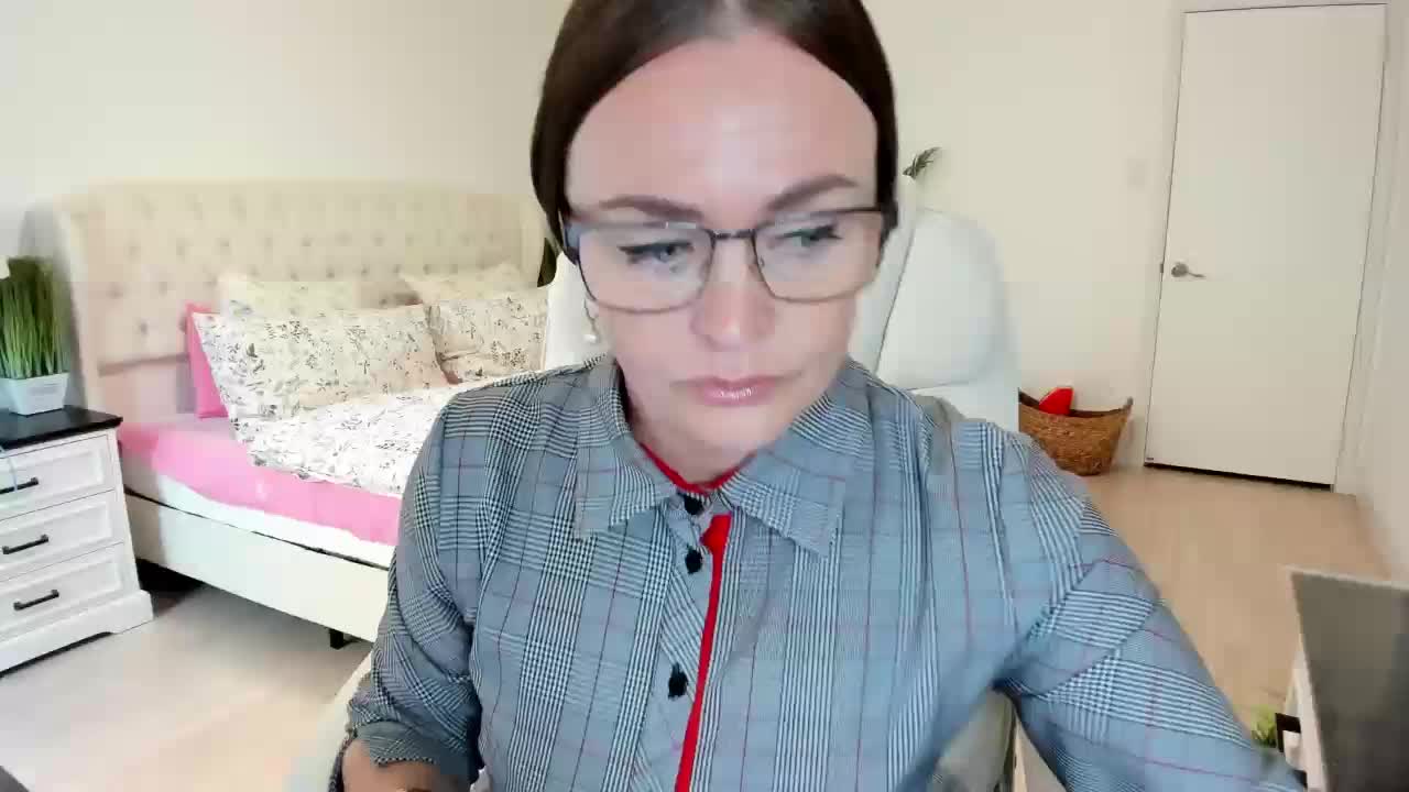 -Michelle- Live Sex December 14, 2025