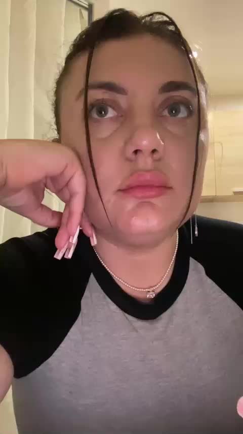 Sonya_ Live Sex December 14, 2025