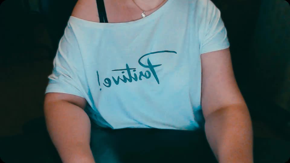 Alisa1917 Live Sex December 17, 2025