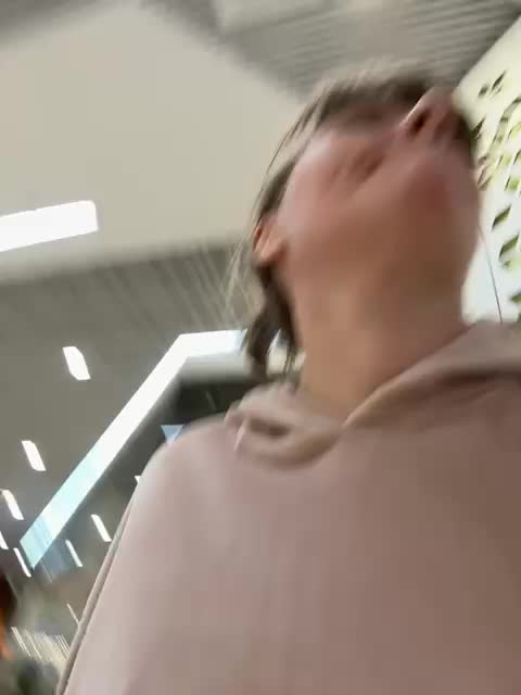 Veronika_Gold Live Sex December 18, 2025