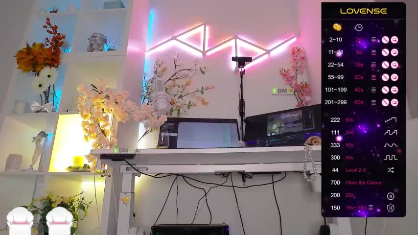 Elena-Marilyn Live Sex December 13, 2025