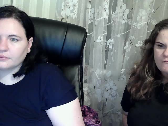 HollyXEva Live Sex December 13, 2025