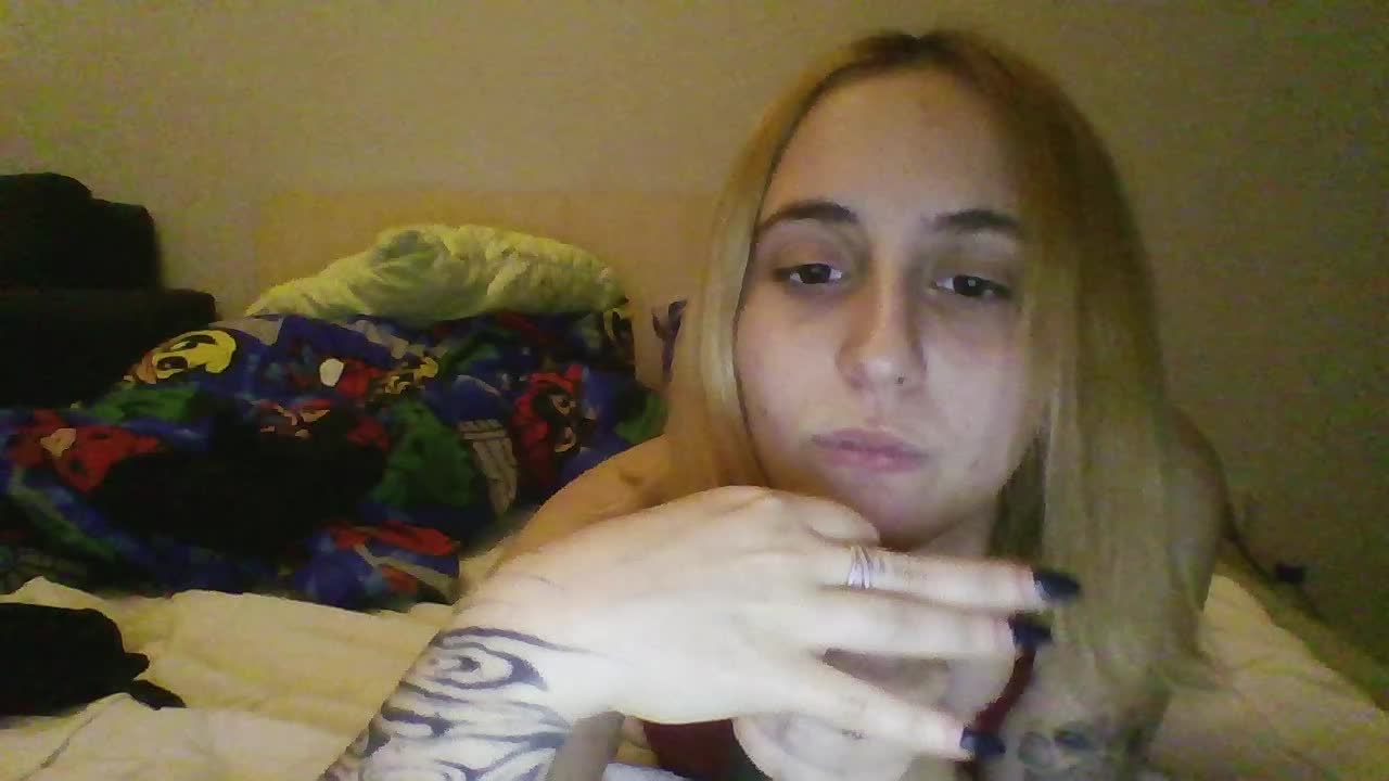 Hotredhead01 Live Sex December 14, 2025