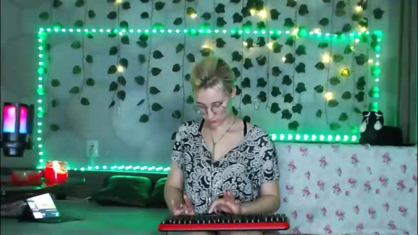 eva_forrest Live Sex October 3, 2025