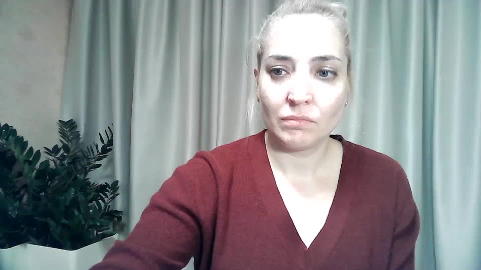 mariska-kiska Live Sex December 14, 2025