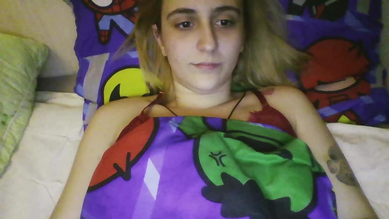 Hotredhead01 Live Sex December 14, 2025