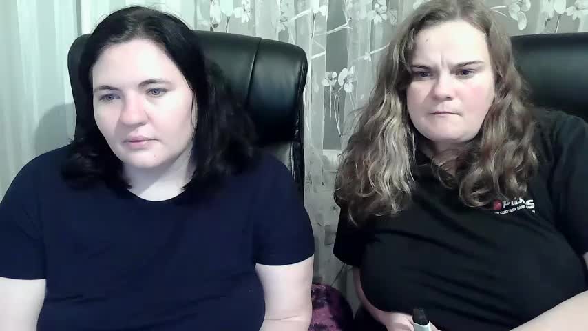 HollyXEva Live Sex December 13, 2025