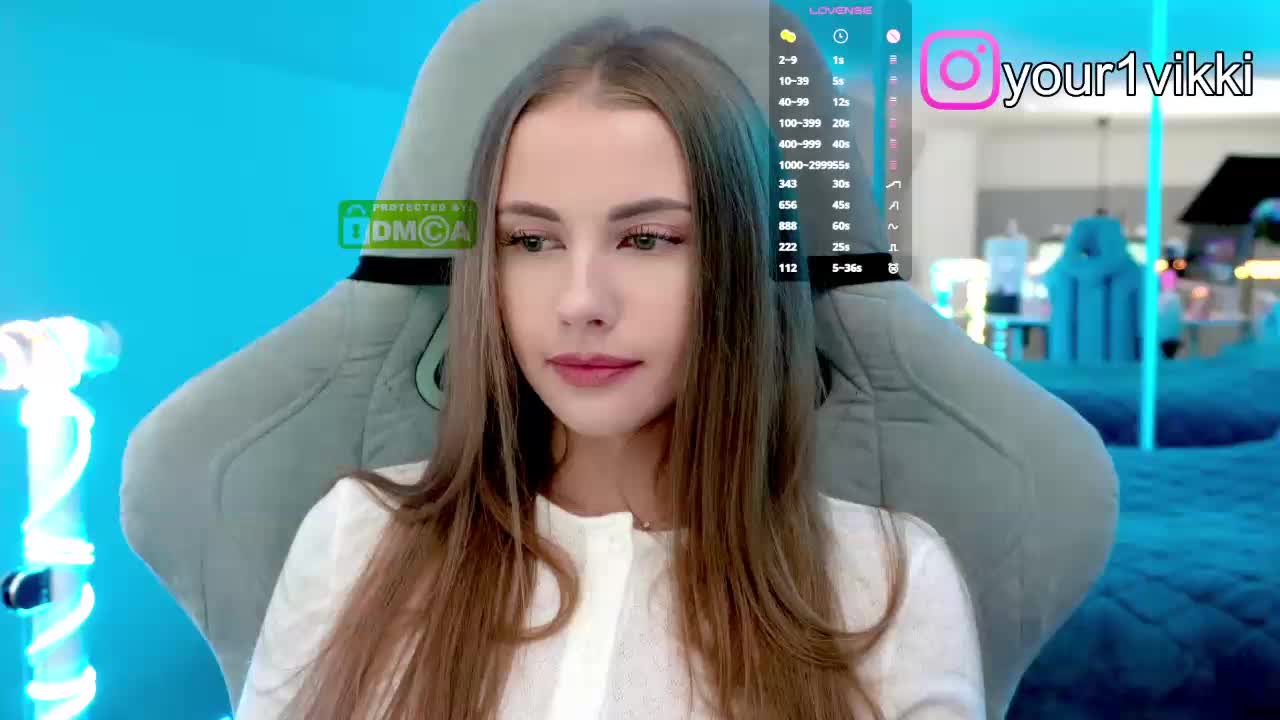 VikkiExtraCheese Live Sex December 17, 2025