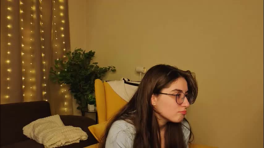 lekishaoderkirk Live Sex December 13, 2025