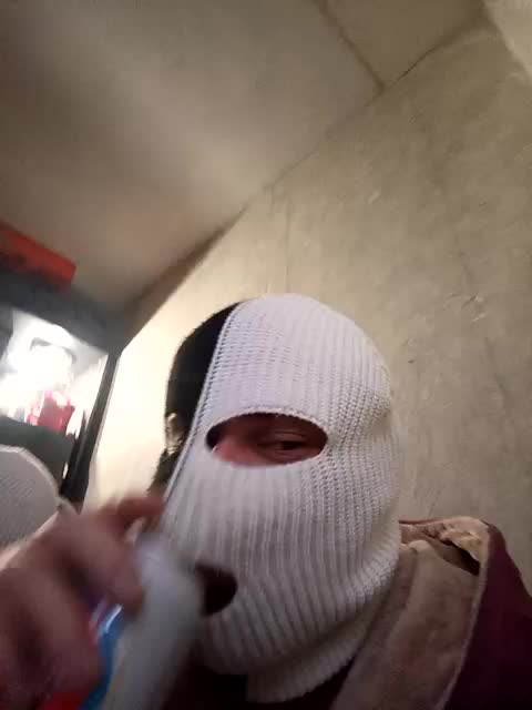 Kiss-Kissaa Live Sex December 18, 2025