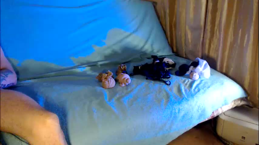 trioa Live Sex December 17, 2025