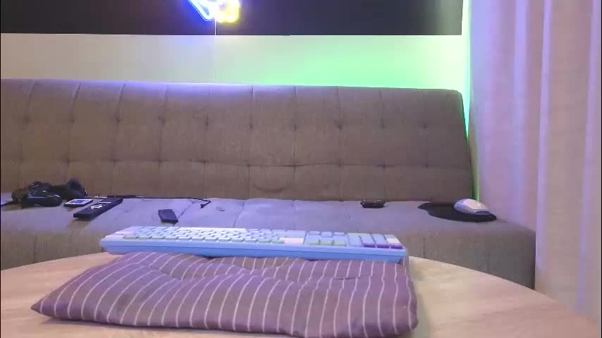 mattxfeet Live Sex December 14, 2025