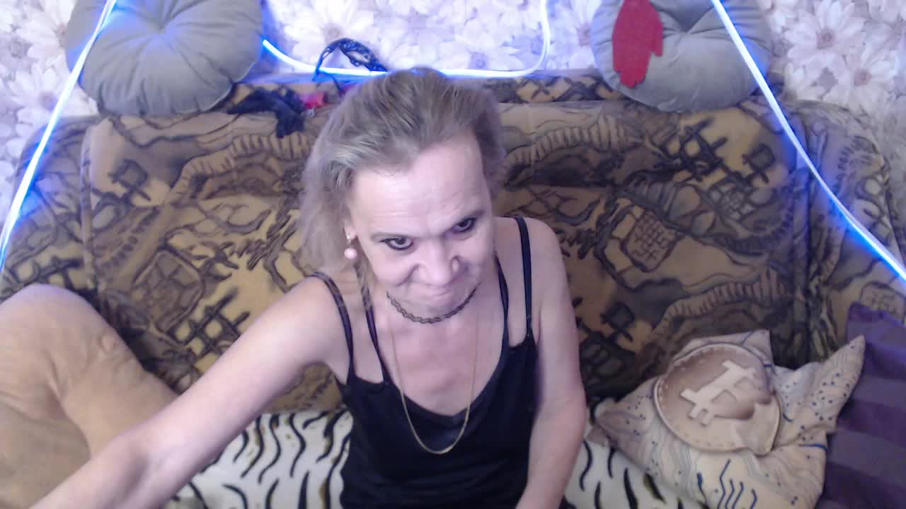 miss-bekker23 Live Sex December 14, 2025