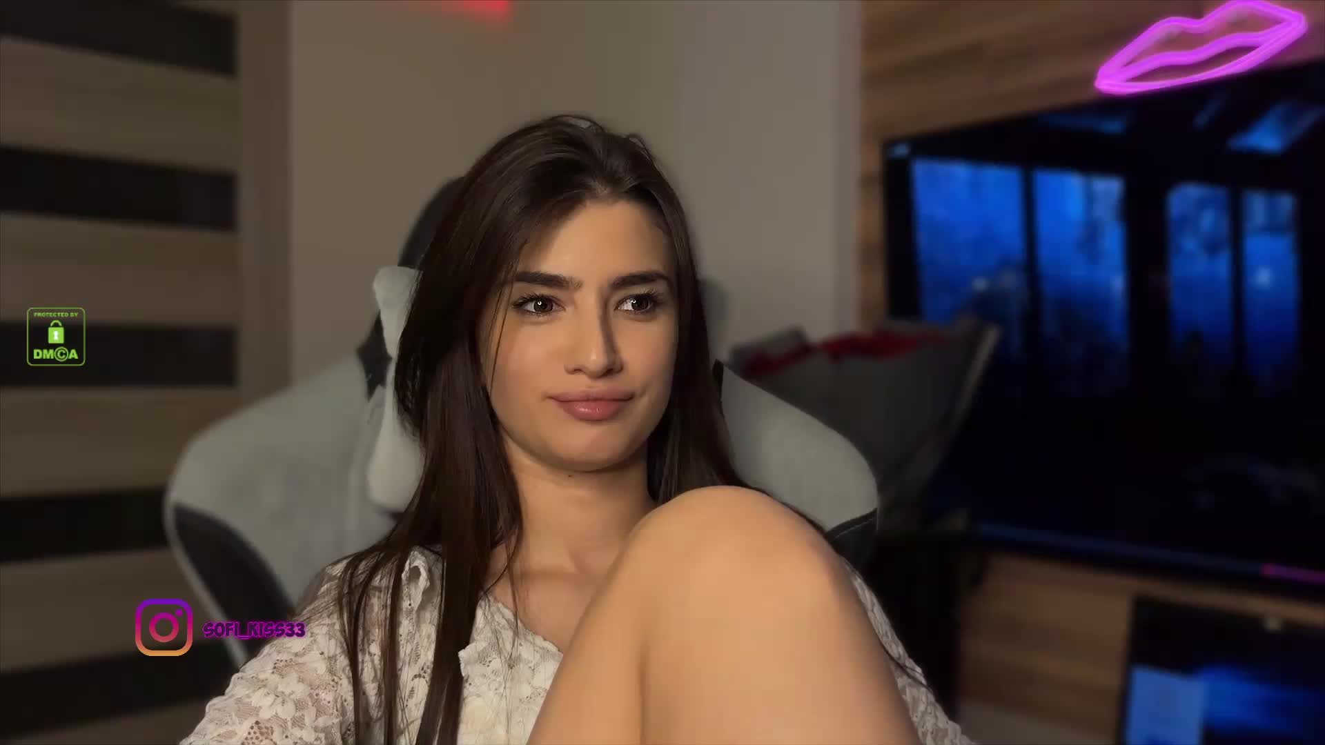 Sofi-Mi Live Sex December 18, 2025