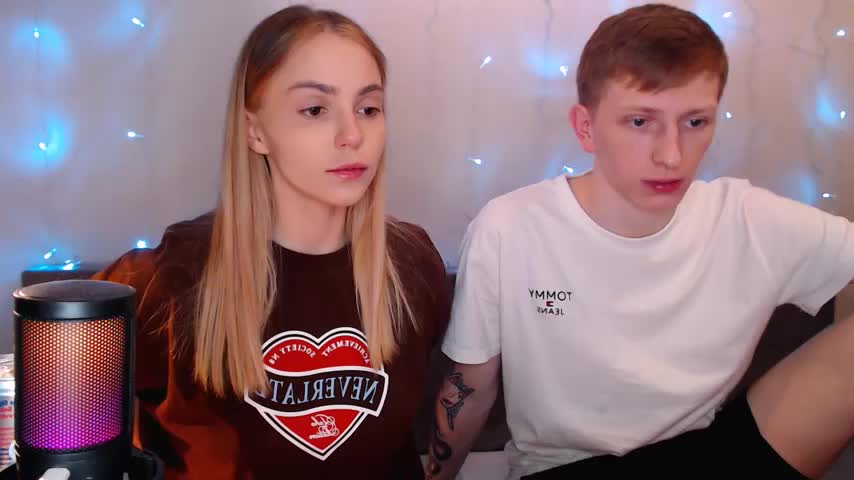 juliaanddima Live Sex December 17, 2025