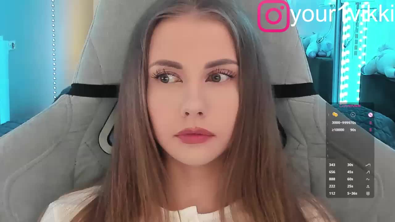 VikkiExtraCheese Live Sex December 17, 2025
