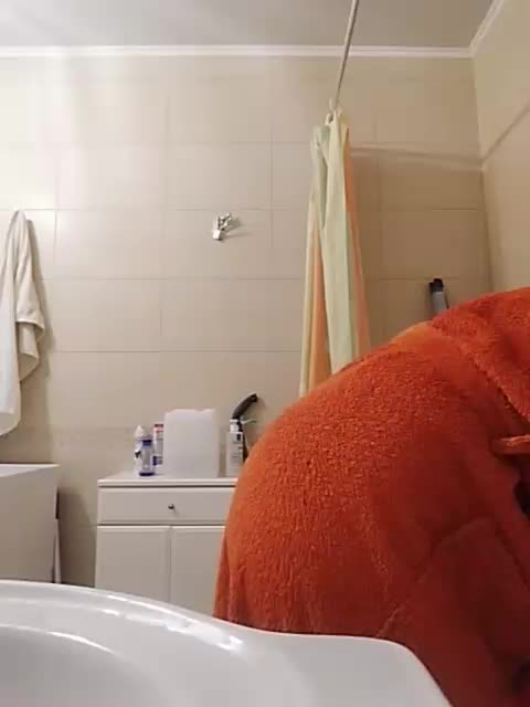 GolayaPravda Live Sex October 3, 2025