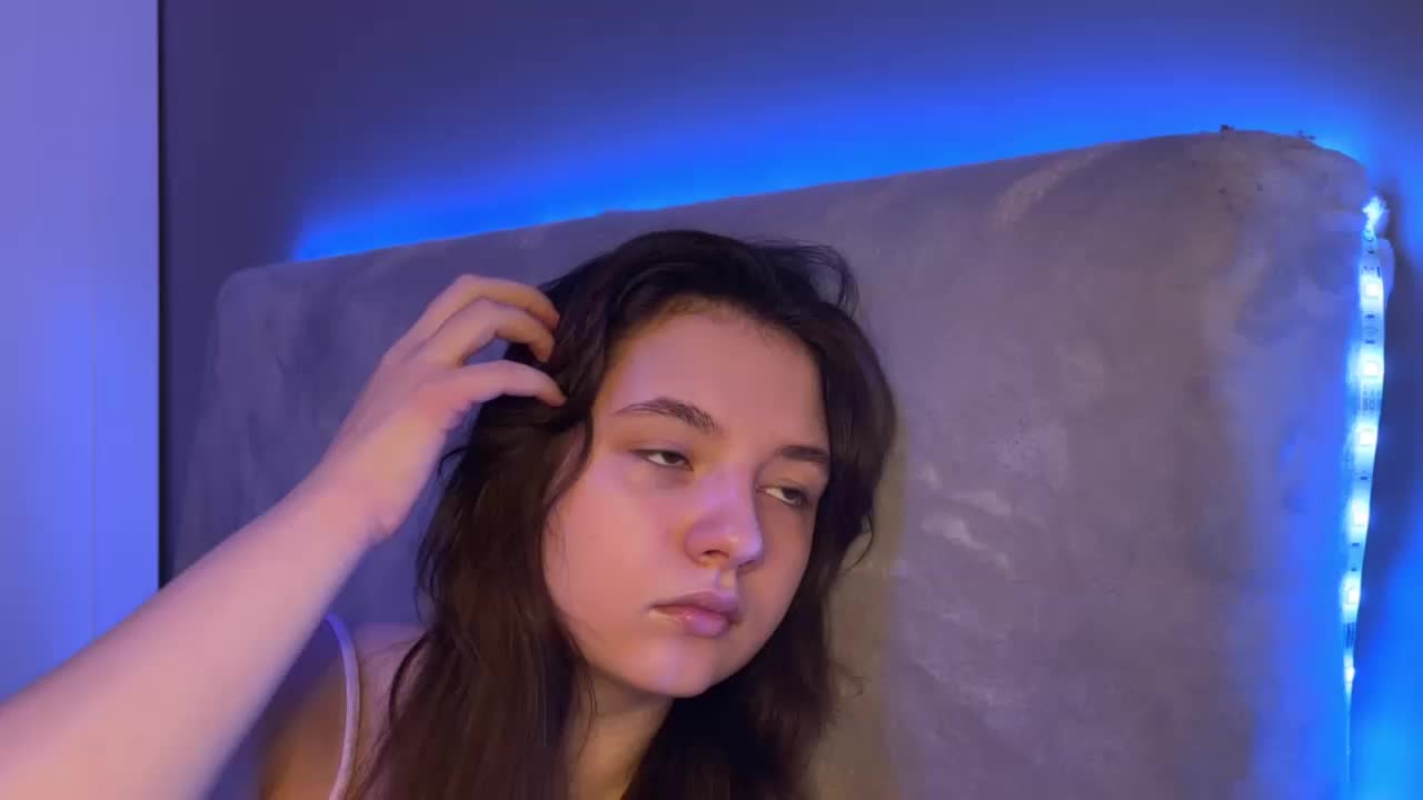 AlisaRichGold Live Sex December 14, 2025