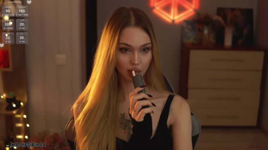 ManiFreyja Live Sex December 17, 2025