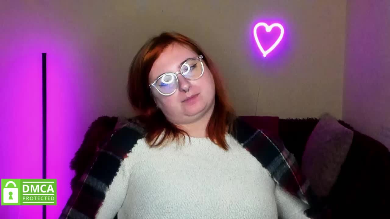 Aliciaredluv Live Sex October 3, 2025